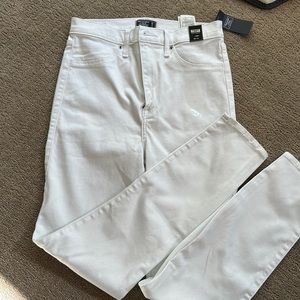 Abercrombie High Rise White Skinny Jean
